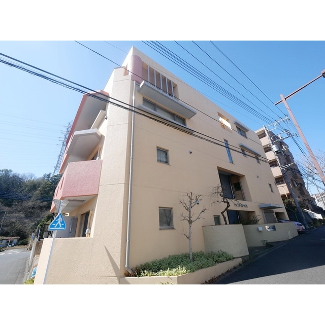 大塚・帝京大学駅より徒歩5分 築20年9ヶ月 4階建の賃貸物件