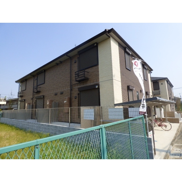 ルミエールドゥの賃貸物件