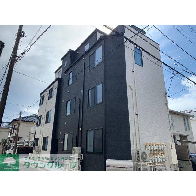 メゾンハイウェイ春日町の賃貸物件