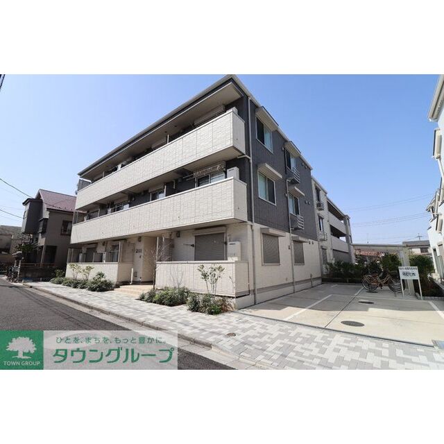 蓮根駅より徒歩19分 築4年2ヶ月 3階建の賃貸物件