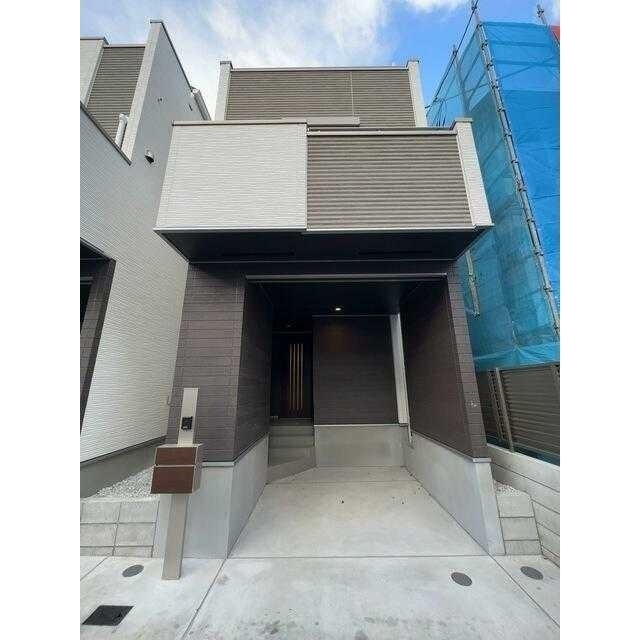 大口駅より徒歩9分 築2年9ヶ月 3階建の賃貸物件