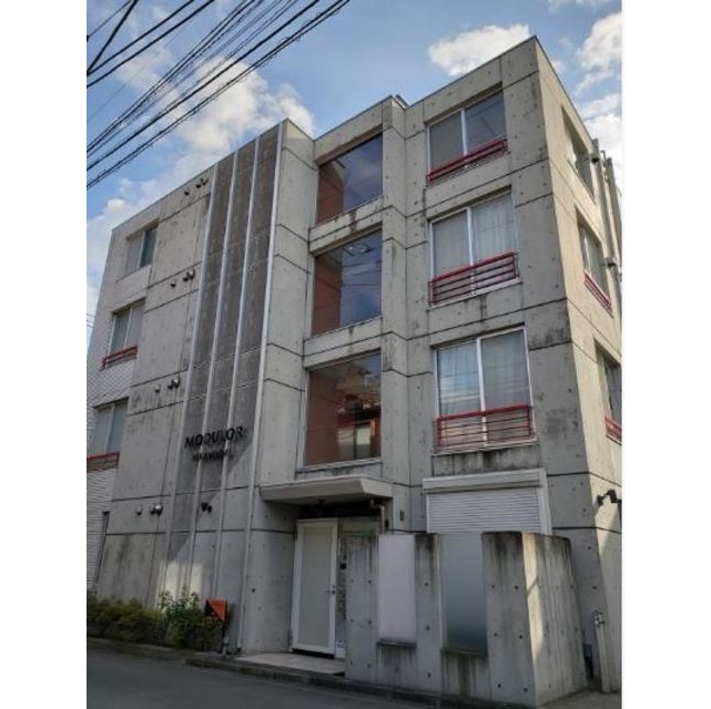 氷川台駅より徒歩5分 築18年8ヶ月 4階建の賃貸物件