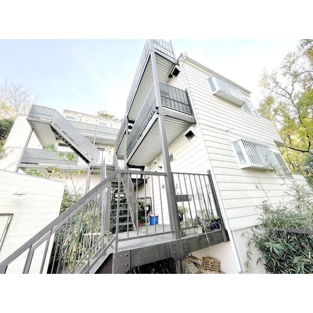 ラックスホーム本郷台の賃貸物件