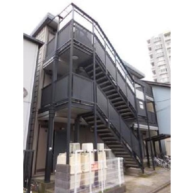 川口駅より徒歩8分 築24年3ヶ月 3階建の賃貸物件