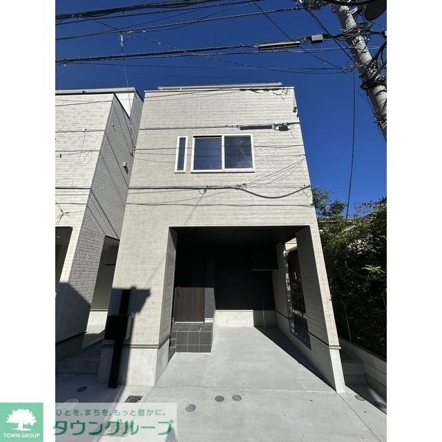 中河原駅より徒歩6分 築1年10ヶ月 3階建の賃貸物件