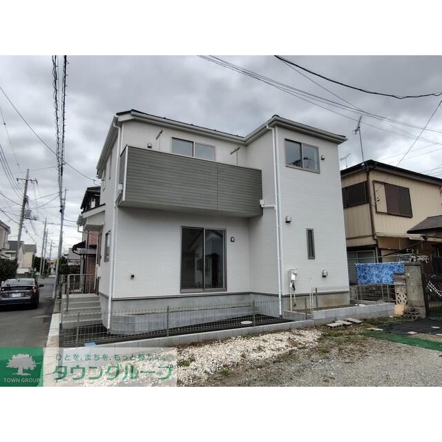 柏駅より徒歩25分 築1年 2階建の賃貸物件