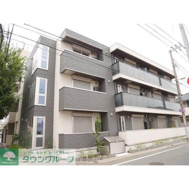 井荻駅より徒歩5分 築4年2ヶ月 3階建の賃貸物件