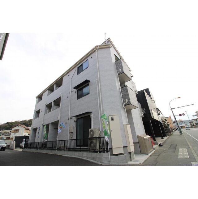 イーリスコート片瀬江ノ島の賃貸物件