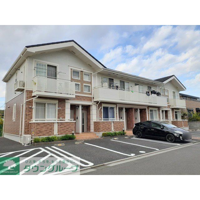 愛甲石田駅よりバス8分 徒歩6分 築19年4ヶ月 2階建の賃貸物件