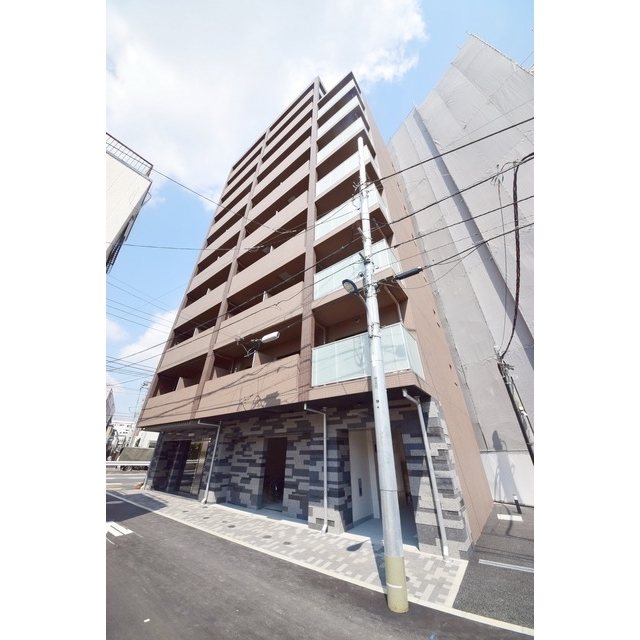 十条駅より徒歩9分 築8年8ヶ月 10階建の賃貸物件