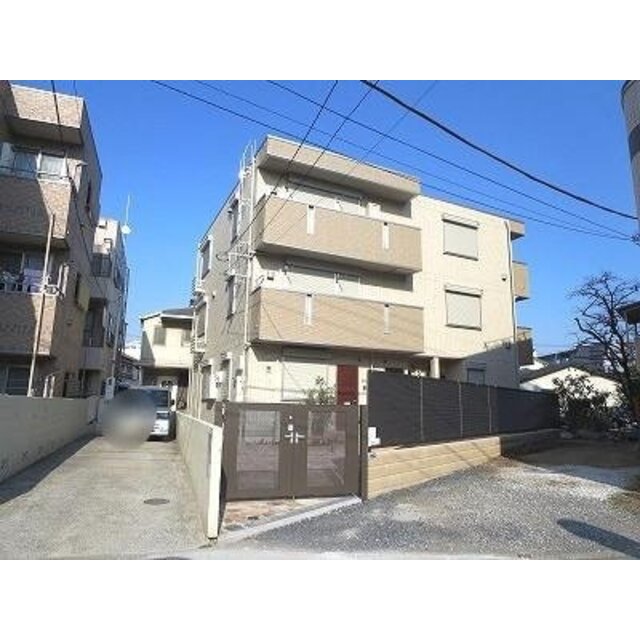 下丸子駅より徒歩7分 築10年11ヶ月 3階建の賃貸物件