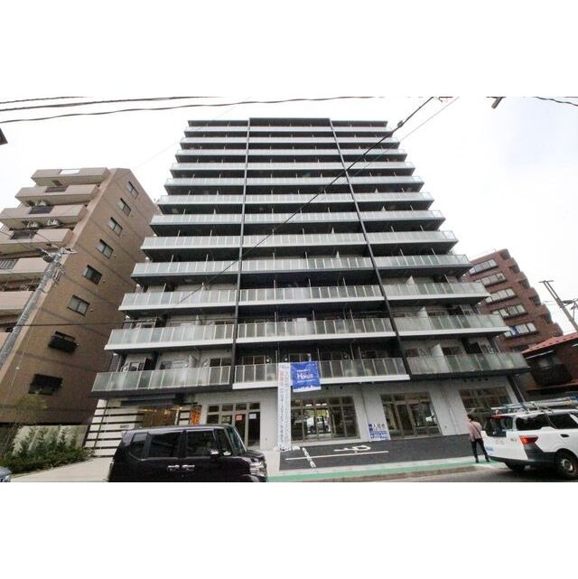 西所沢駅より徒歩5分 築7年9ヶ月 13階建の賃貸物件