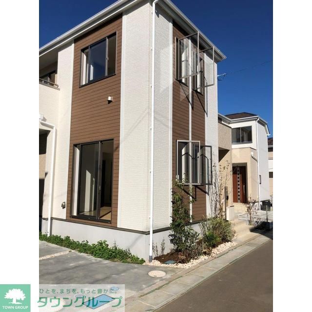 柏駅よりバス13分 徒歩8分 築3年4ヶ月 2階建の賃貸物件