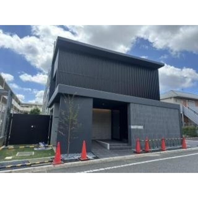 武蔵境駅より徒歩26分 築1年4ヶ月 3階建の賃貸物件