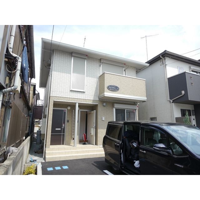 淵野辺駅よりバス10分 徒歩6分 築10年8ヶ月 2階建の賃貸物件