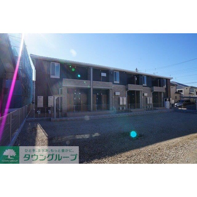 五香駅より徒歩9分 築3年10ヶ月 2階建の賃貸物件