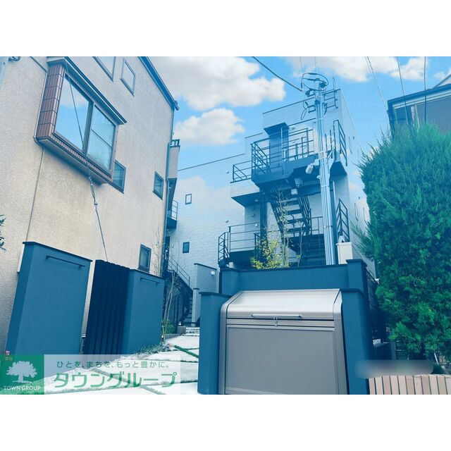 阿佐ケ谷駅より徒歩8分 新築 3階建の賃貸物件