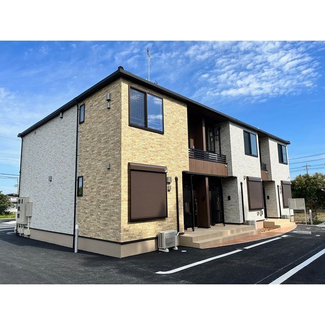 新茂原駅より徒歩10分 築2年2ヶ月 2階建の賃貸物件