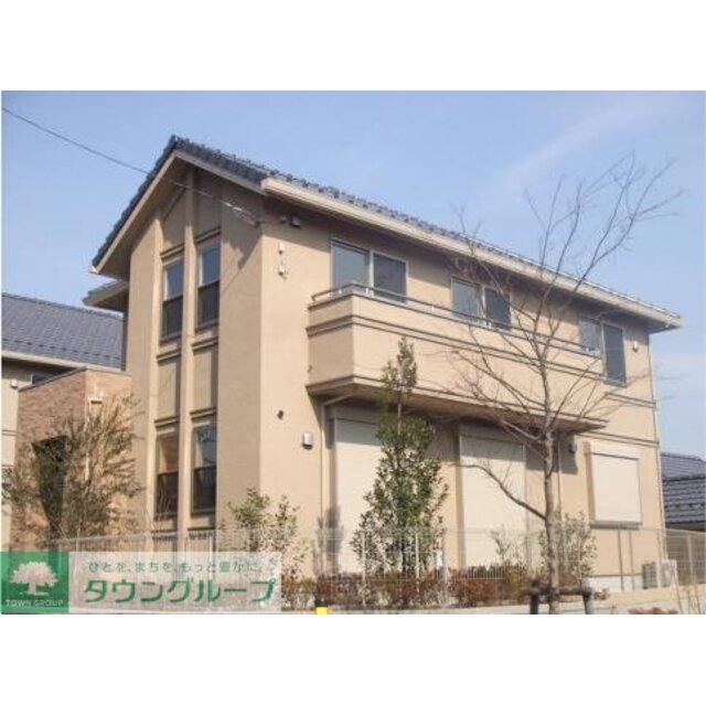 新百合ヶ丘駅より徒歩10分 築16年9ヶ月 2階建の賃貸物件