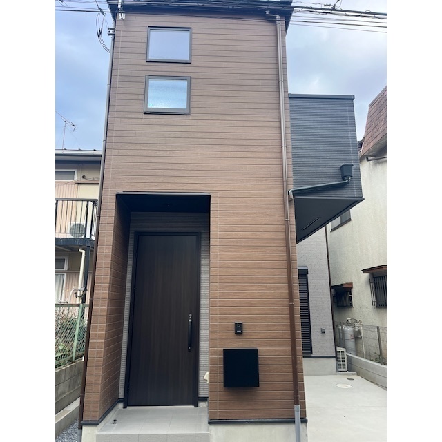 高柳駅より徒歩16分 築1年11ヶ月 2階建の賃貸物件