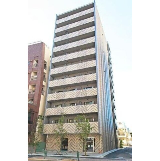 東新宿駅より徒歩6分 築7年4ヶ月 11階建の賃貸物件