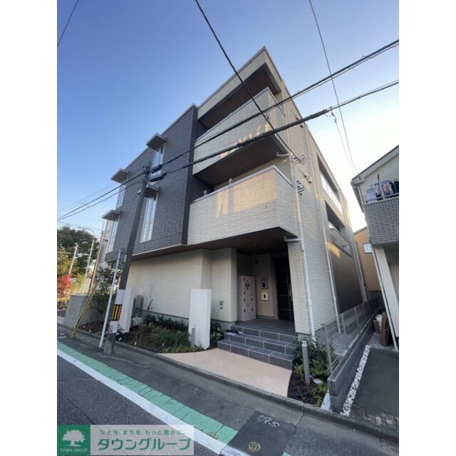 川口元郷駅より徒歩16分 新築 3階建の賃貸物件