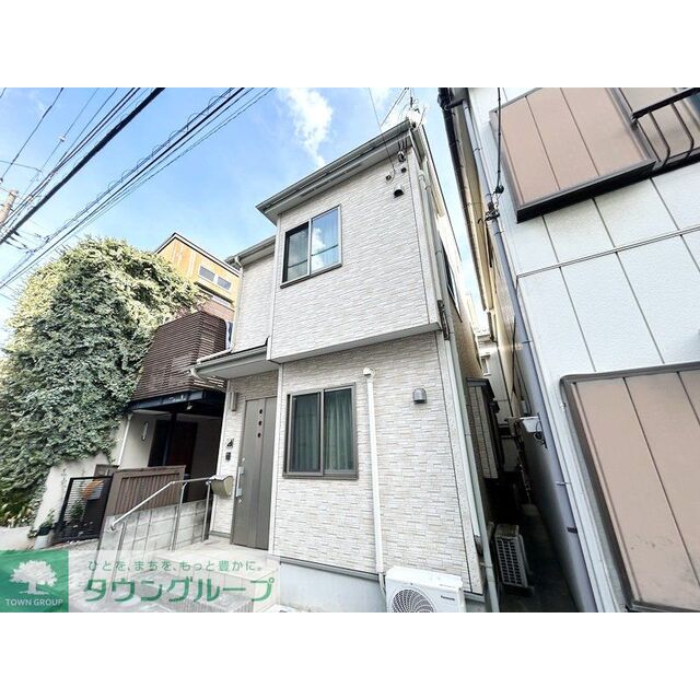 平間駅より徒歩8分 築5年5ヶ月 2階建の賃貸物件