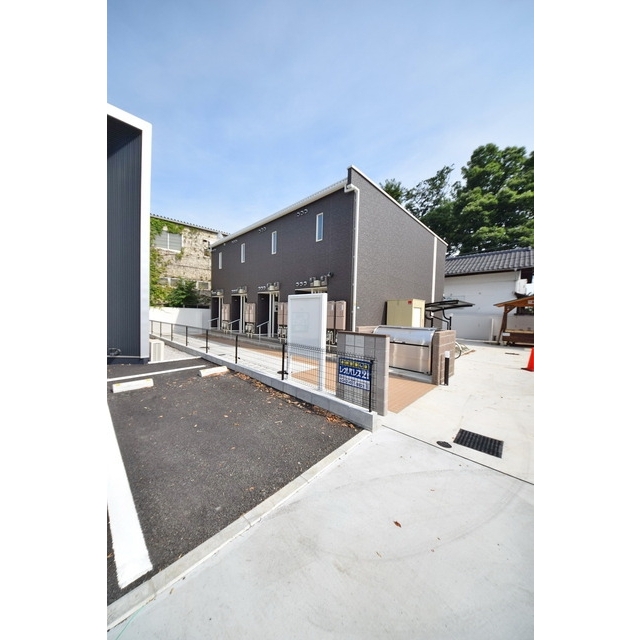 花小金井駅より徒歩17分 築10年6ヶ月 2階建の賃貸物件