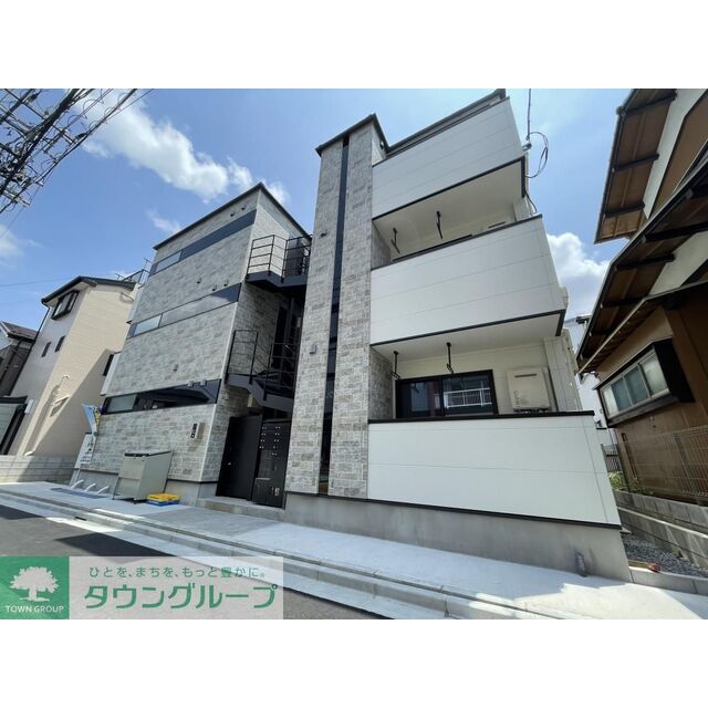 江戸川駅より徒歩2分 築2年6ヶ月 3階建の賃貸物件