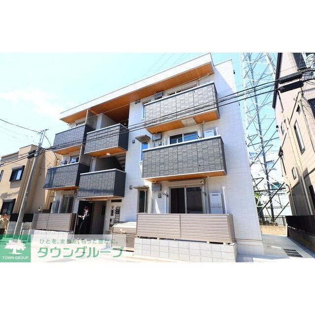 四ツ木駅より徒歩15分 築1年6ヶ月 3階建の賃貸物件