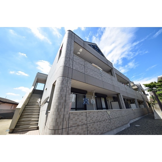 希望ケ丘駅より徒歩13分 築16年8ヶ月 2階建の賃貸物件