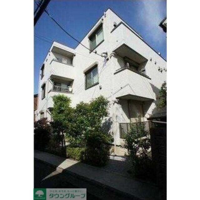 方南町駅より徒歩2分 築11年4ヶ月 3階建の賃貸物件