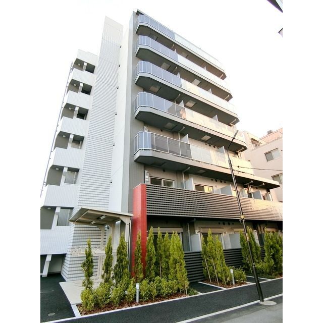 立川駅より徒歩10分 築5年7ヶ月 8階建の賃貸物件