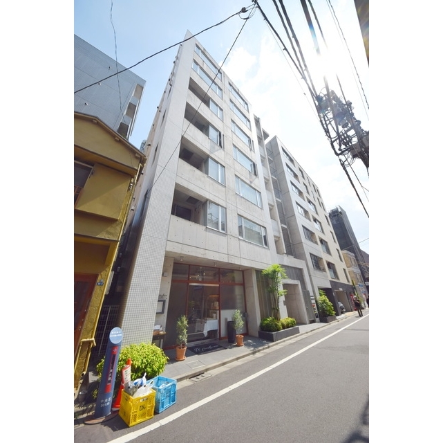 人形町駅より徒歩3分 築18年9ヶ月 7階建の賃貸物件