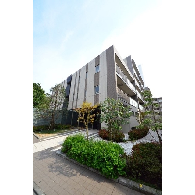 プレミアコンフォート高井戸の賃貸物件