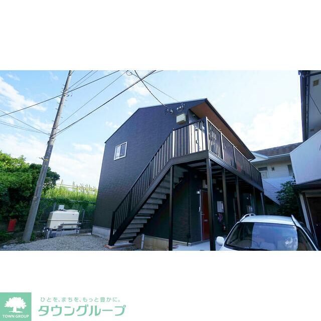 小田原駅より徒歩18分 築7年2ヶ月 2階建の賃貸物件