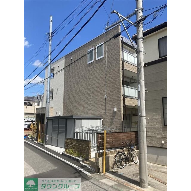 鳩ヶ谷駅より徒歩5分 築1年2ヶ月 3階建の賃貸物件