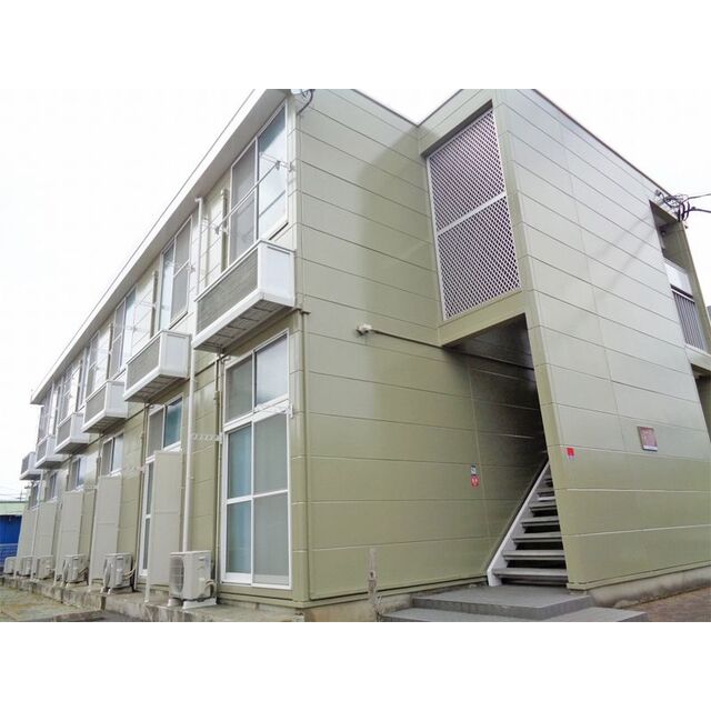 秦野駅より徒歩10分 築23年10ヶ月 2階建の賃貸物件