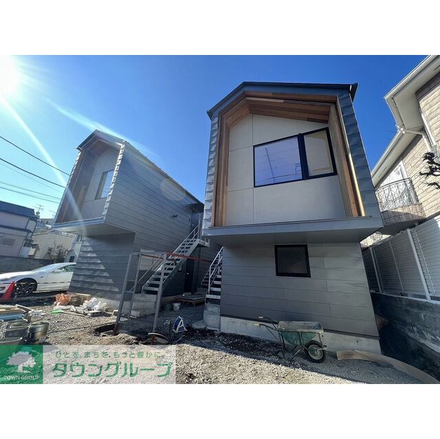 経堂駅より徒歩4分 築2年10ヶ月 2階建の賃貸物件