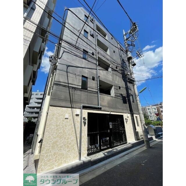 千歳船橋駅より徒歩11分 築3年3ヶ月 5階建の賃貸物件