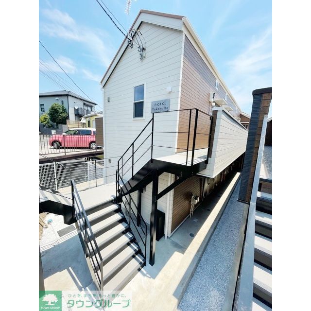 保土ケ谷駅より徒歩9分 築3年5ヶ月 2階建の賃貸物件