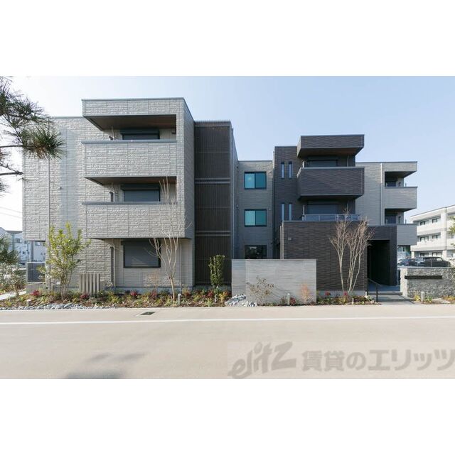 岸辺駅より徒歩13分 新築 3階建の賃貸物件