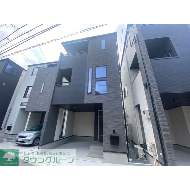 南浦和駅より徒歩13分 新築 3階建の賃貸物件