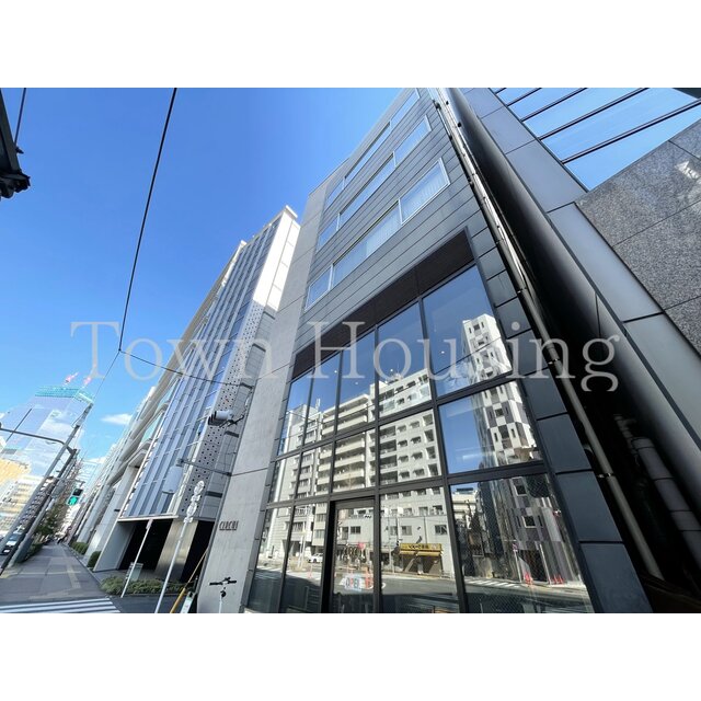 三田駅より徒歩2分 築19年5ヶ月 6階建の賃貸物件