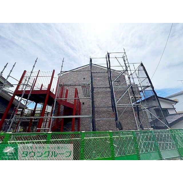 上大岡駅より徒歩12分 新築 3階建の賃貸物件