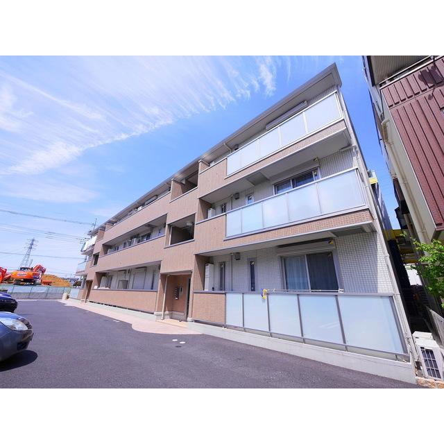 見沼代親水公園駅より徒歩8分 築10年3ヶ月 3階建の賃貸物件