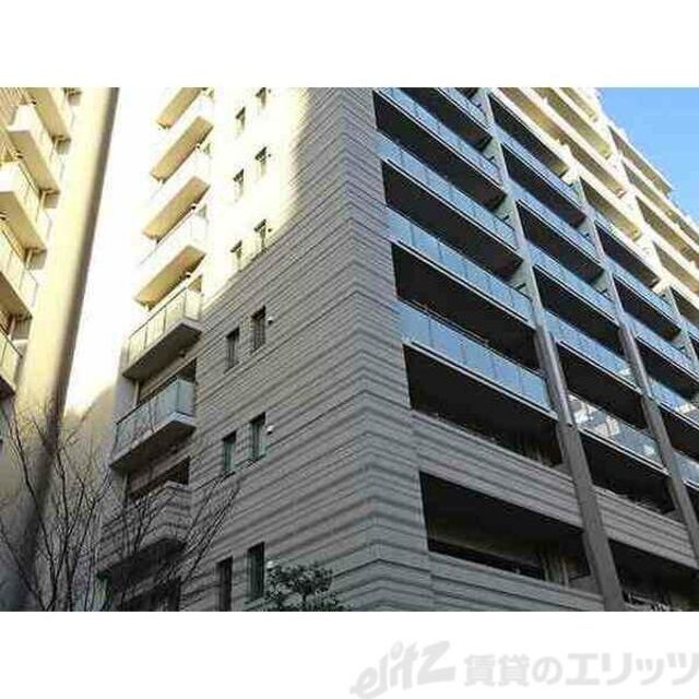 千里丘駅より徒歩15分 築12年10ヶ月 15階建の賃貸物件