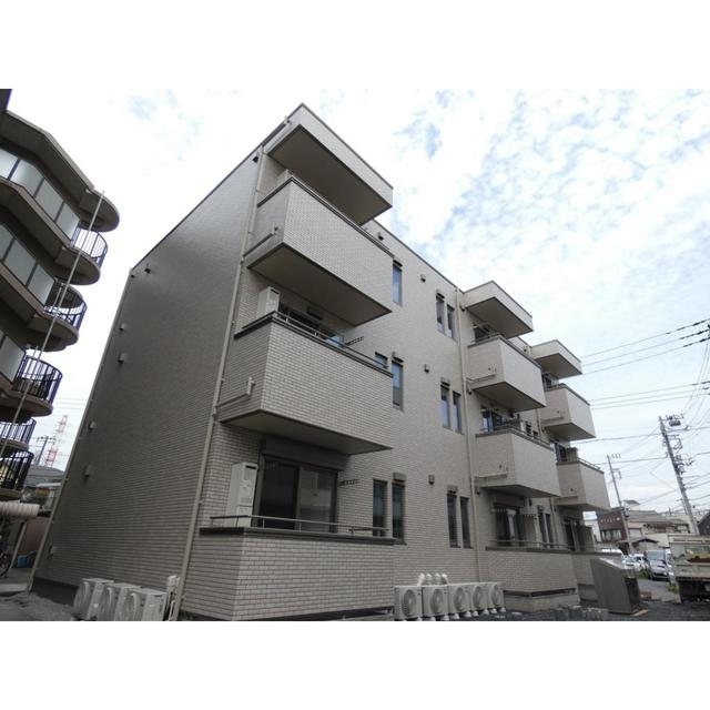 扇大橋駅より徒歩5分 築6年5ヶ月 3階建の賃貸物件