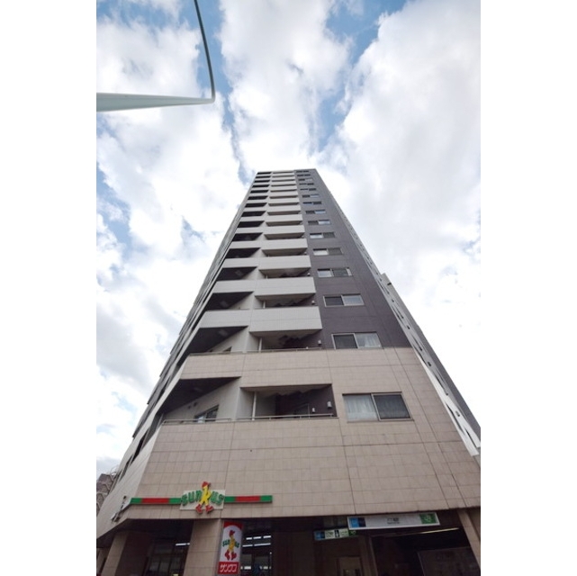 八丁堀駅より徒歩1分 築16年8ヶ月 16階建の賃貸物件