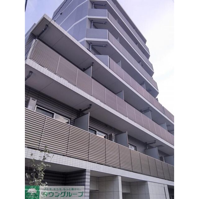 亀有駅より徒歩5分 築3年6ヶ月 8階建の賃貸物件